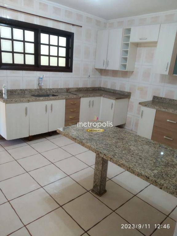 Casa à venda com 2 quartos, 144m² - Foto 2