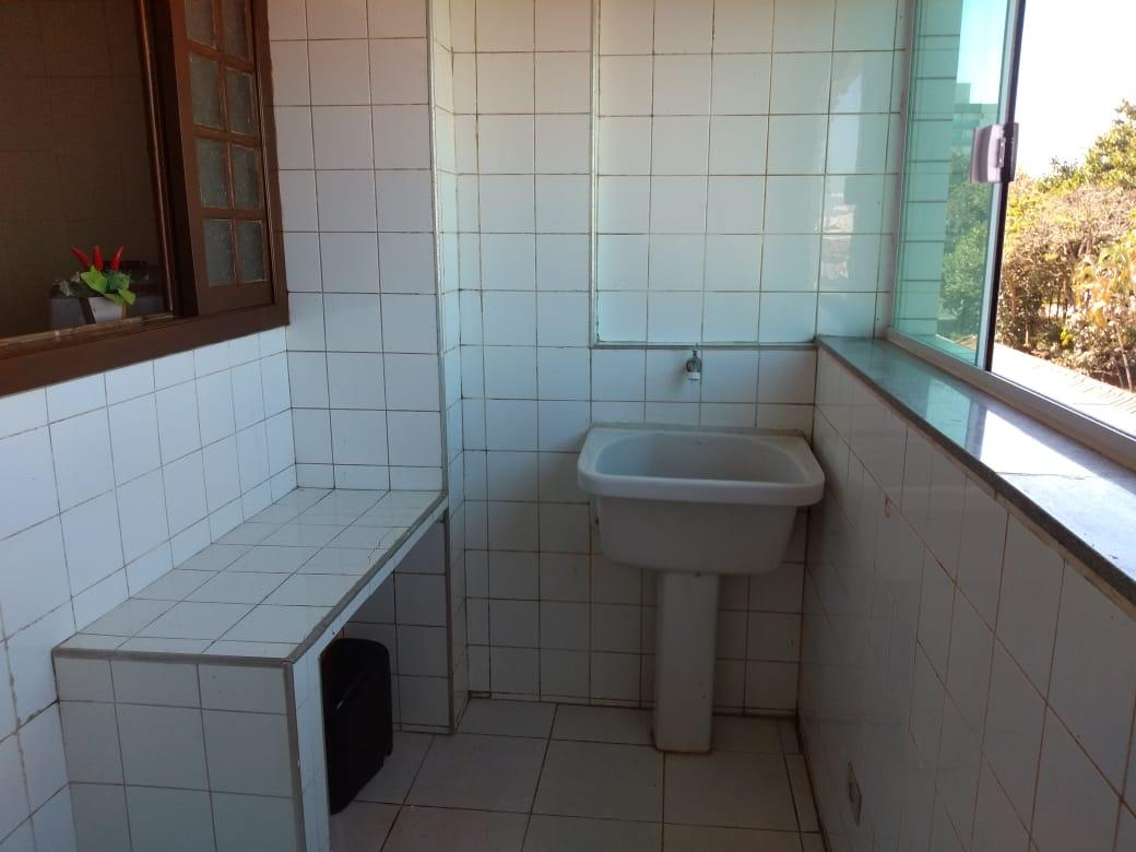 Apartamento à venda com 3 quartos, 168m² - Foto 19