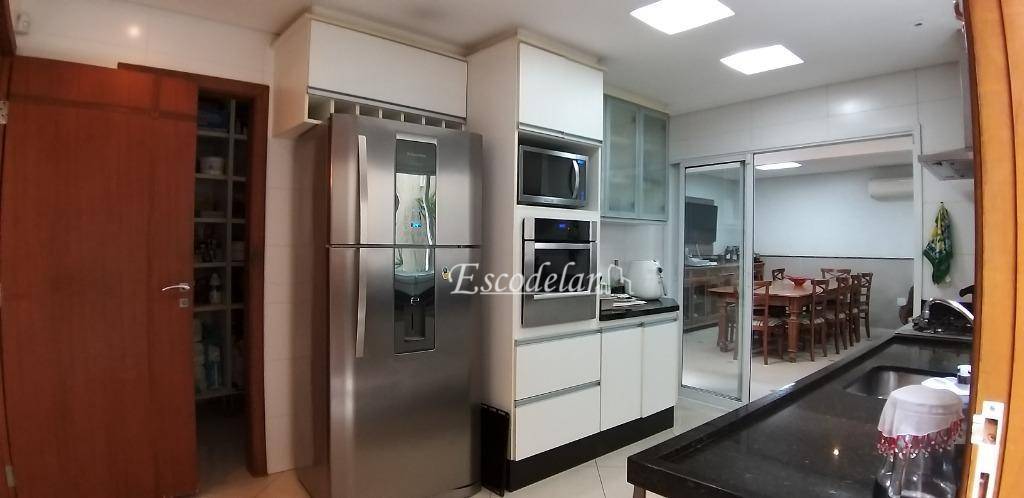 Sobrado à venda com 3 quartos, 201m² - Foto 9