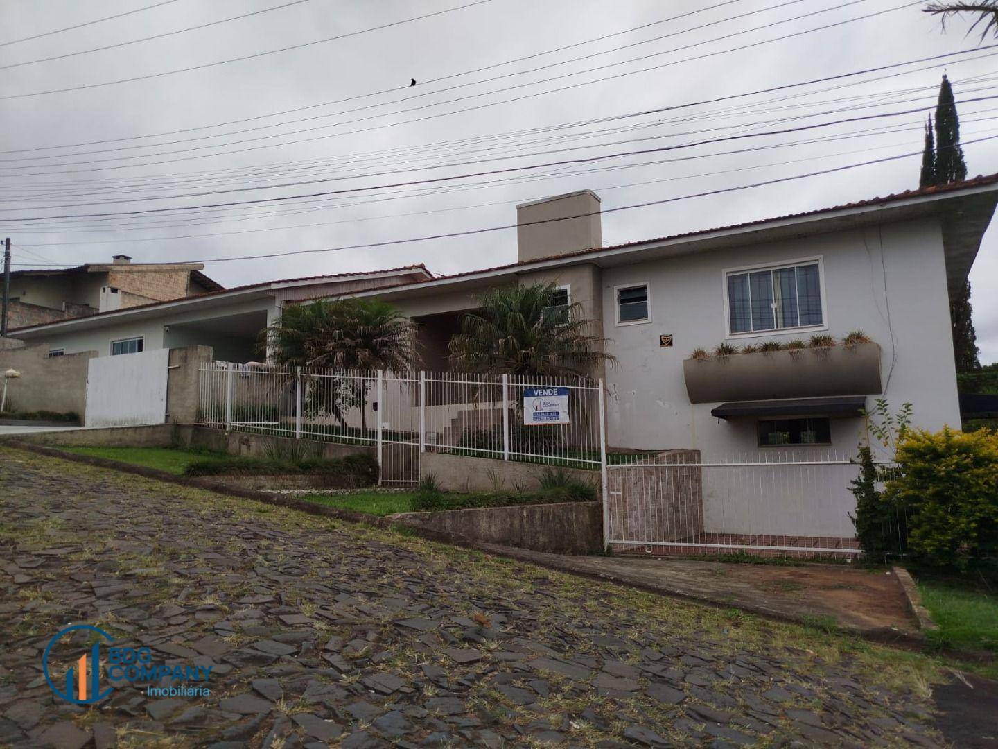 Casa, 4 quartos, 304 m² - Foto 4