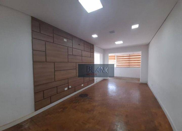 Casa para alugar com 2 quartos, 146m² - Foto 10