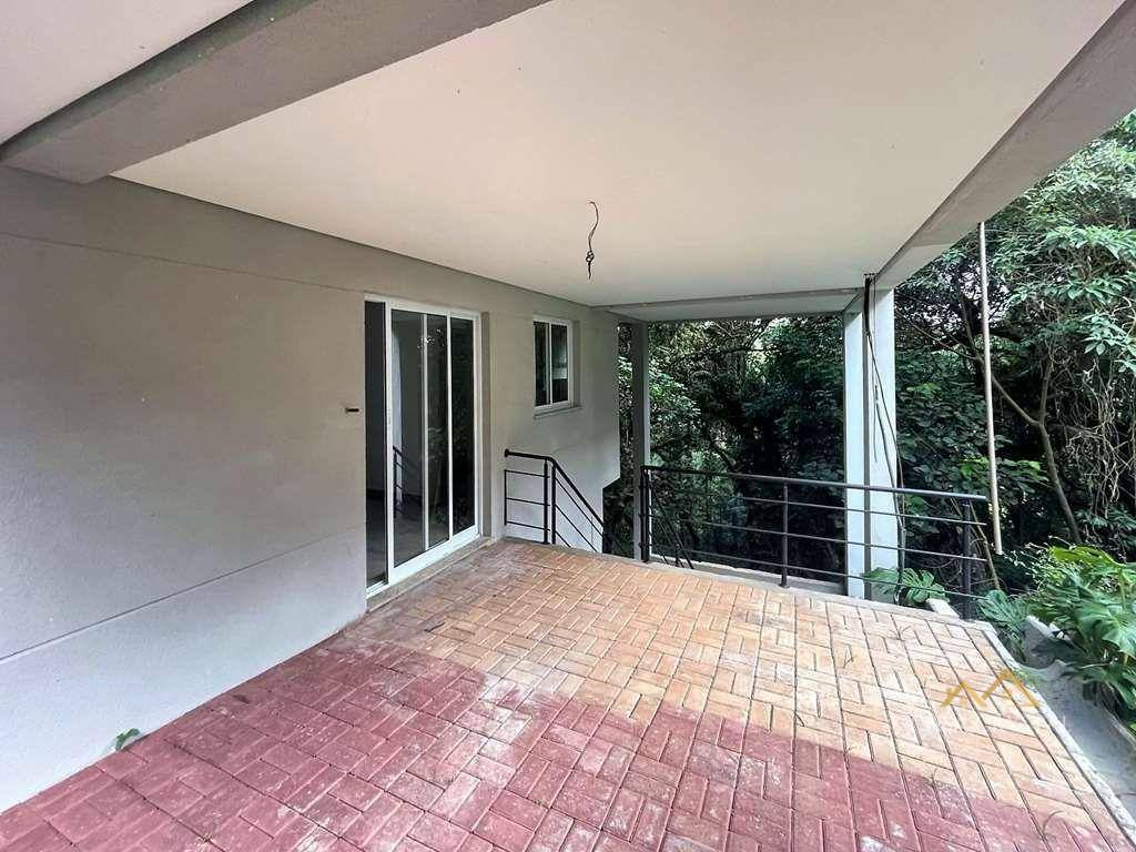 Casa de Condomínio à venda com 4 quartos, 435m² - Foto 47