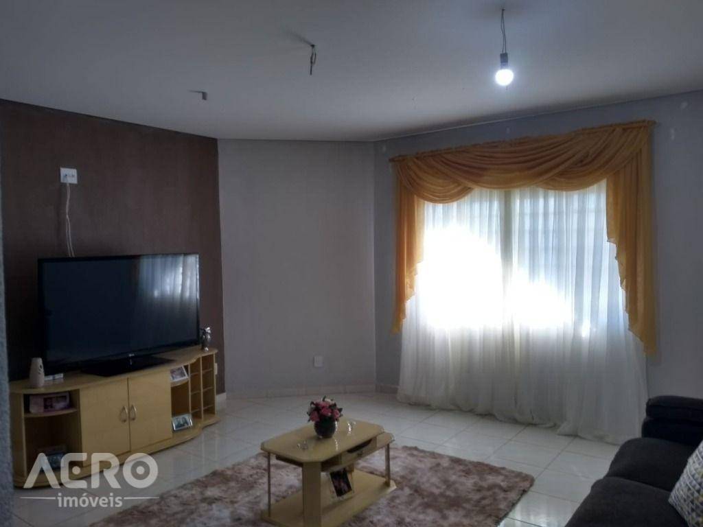 Chácara à venda com 8 quartos, 1000m² - Foto 20