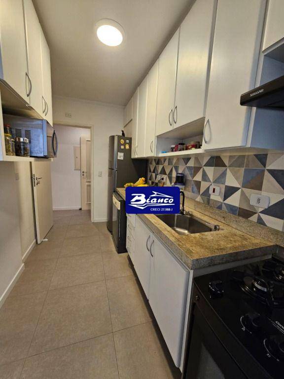 Apartamento à venda com 3 quartos, 80m² - Foto 14