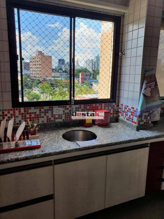 Apartamento à venda com 3 quartos, 86m² - Foto 33