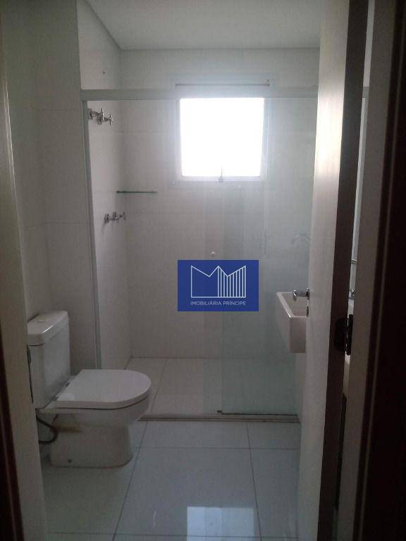 Apartamento à venda com 2 quartos, 85m² - Foto 13