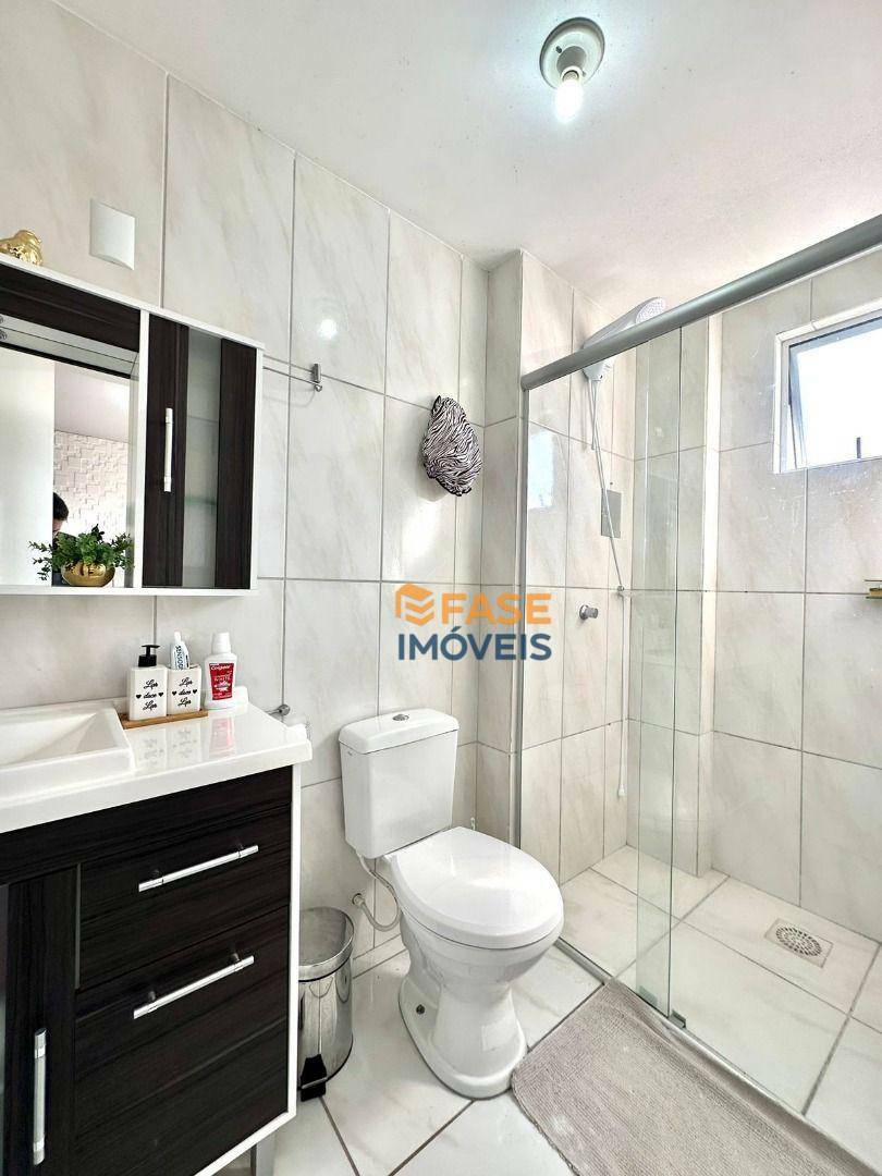 Apartamento à venda com 2 quartos, 79m² - Foto 11