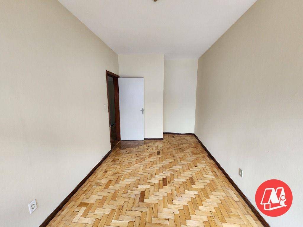 Apartamento à venda com 2 quartos, 65m² - Foto 14