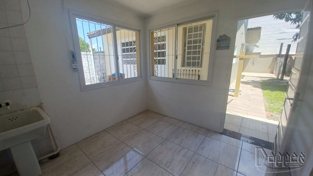 Casa à venda com 3 quartos, 170 - Foto 12