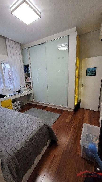 Casa de Condomínio à venda com 3 quartos, 220m² - Foto 9