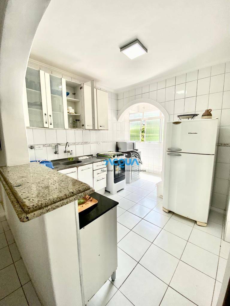 Apartamento à venda com 2 quartos, 90m² - Foto 4