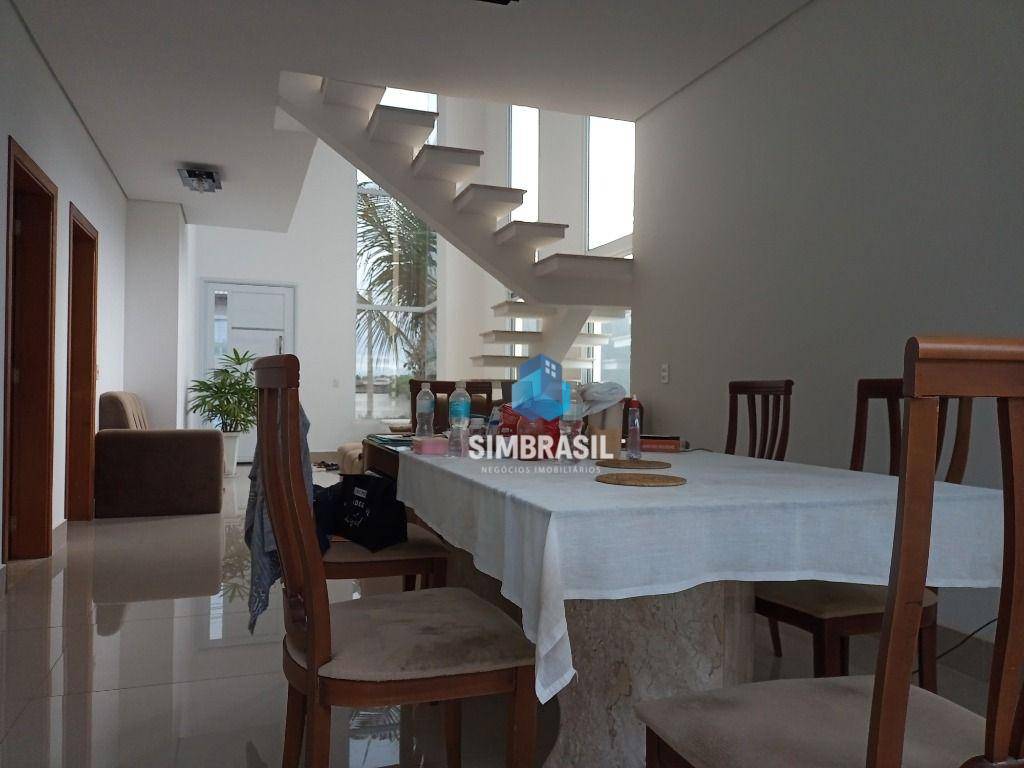 Casa, 3 quartos, 220 m² - Foto 5