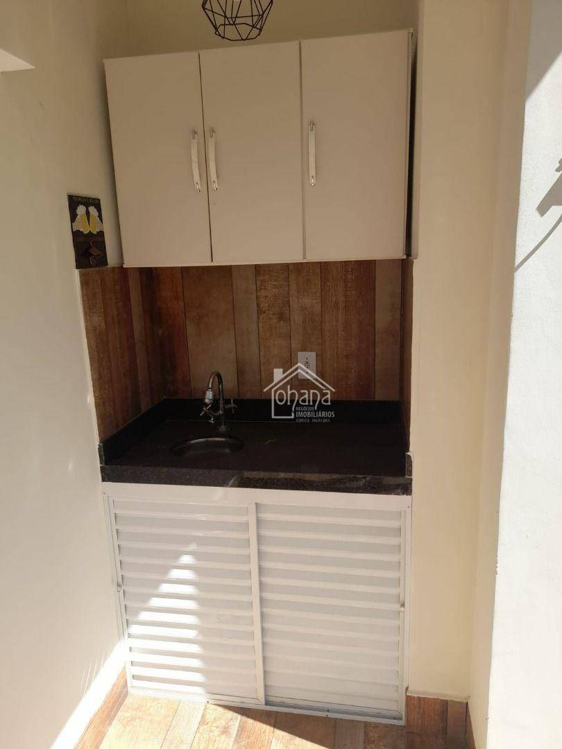 Apartamento à venda com 2 quartos, 65m² - Foto 4