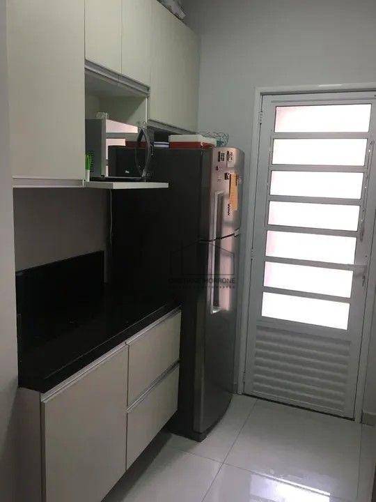 Apartamento à venda com 2 quartos, 66m² - Foto 3