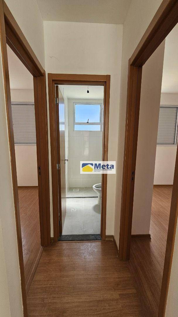 Apartamento à venda com 2 quartos, 44m² - Foto 5