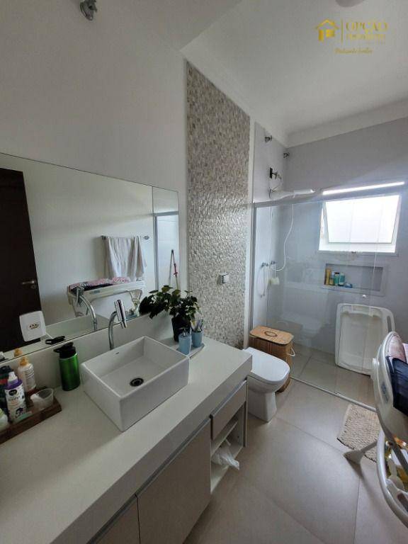 Casa à venda com 3 quartos, 205m² - Foto 6