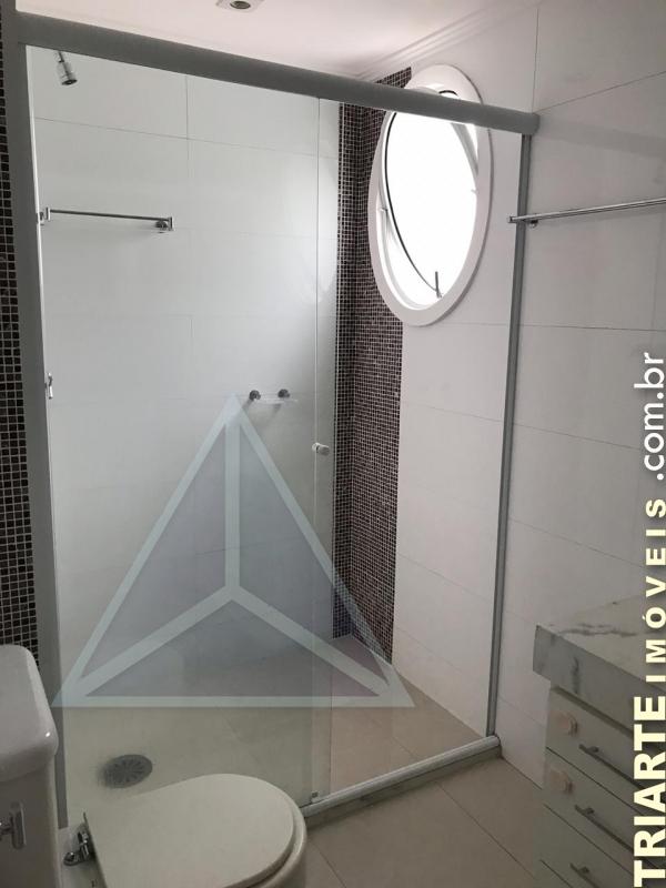 Apartamento à venda com 3 quartos, 135m² - Foto 25