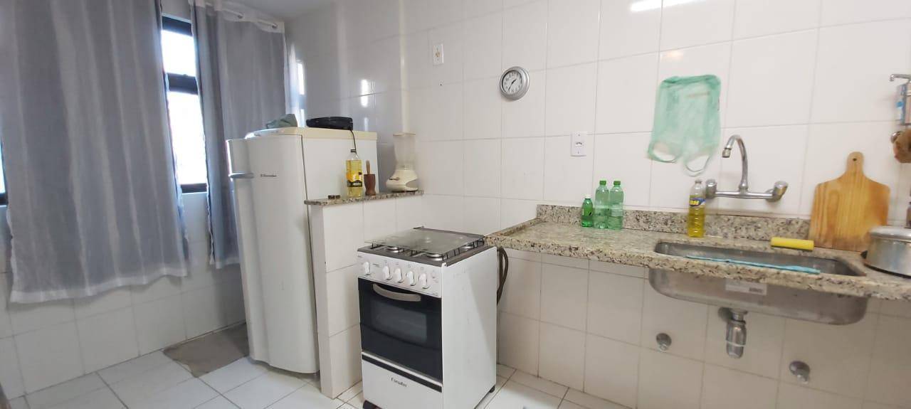 Apartamento à venda com 3 quartos, 117m² - Foto 4