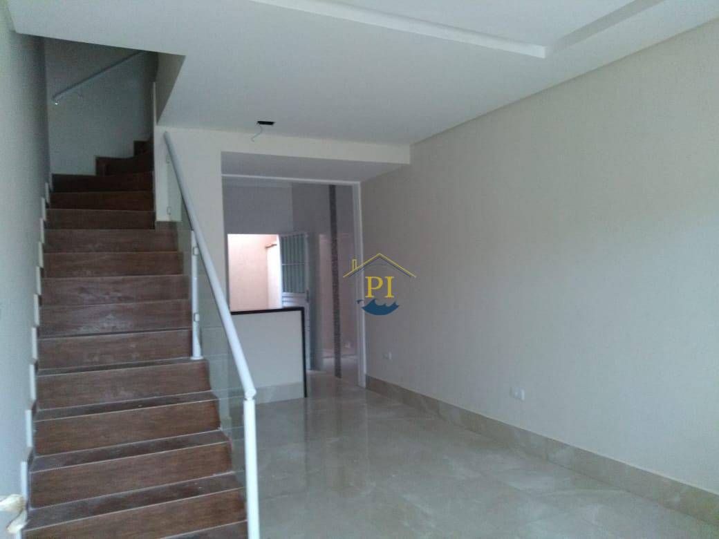 Sobrado para alugar com 3 quartos, 130m² - Foto 2