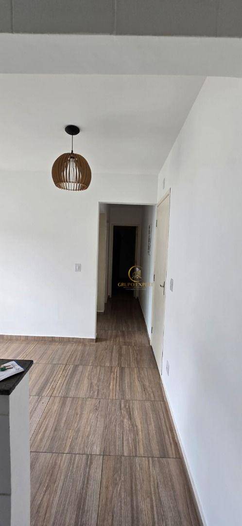 Apartamento à venda com 2 quartos, 50m² - Foto 7