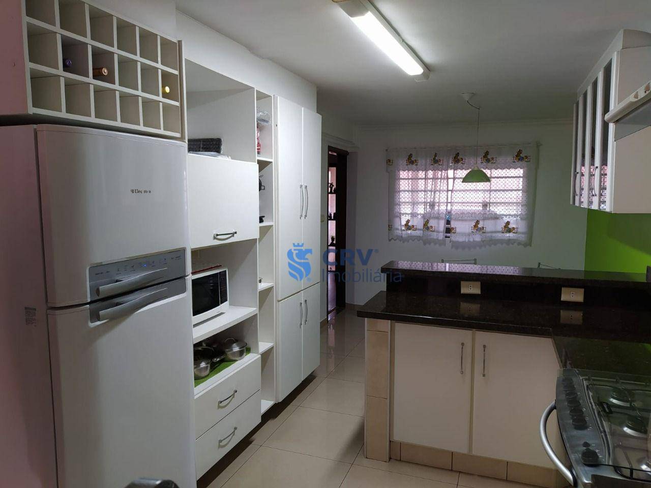 Casa à venda com 3 quartos, 200m² - Foto 14