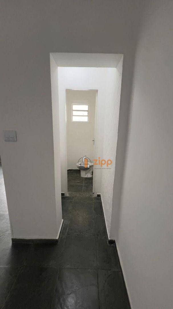 Sobrado à venda com 3 quartos, 270m² - Foto 24