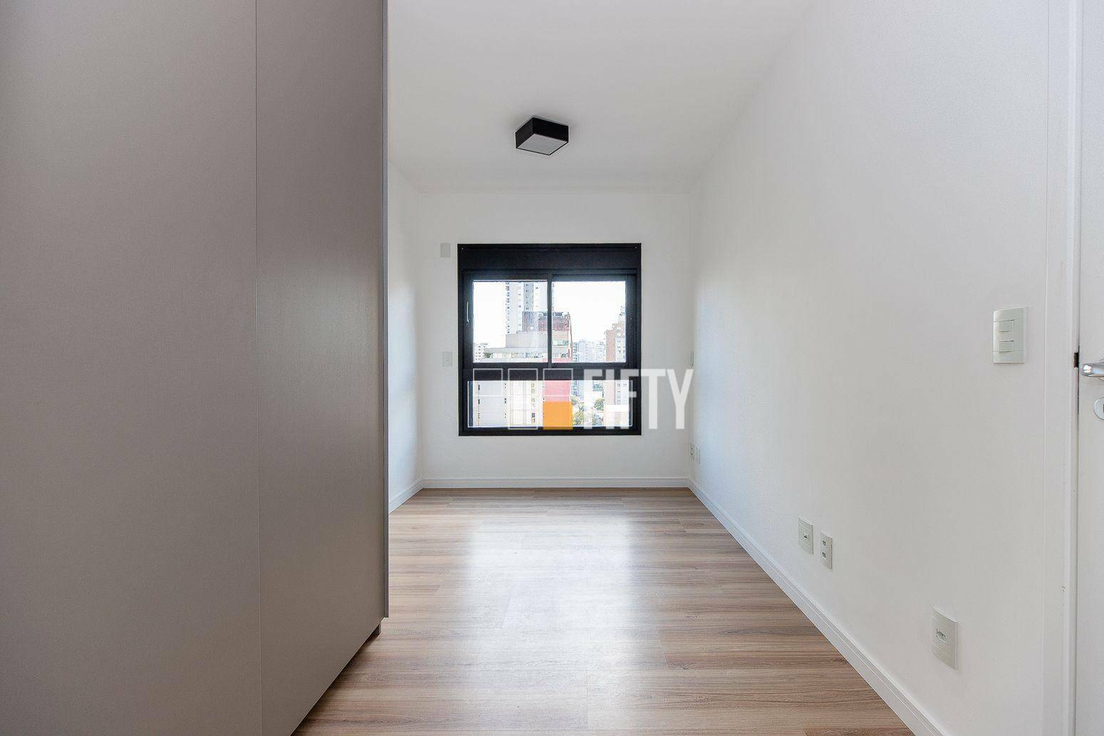 Apartamento à venda com 3 quartos, 115m² - Foto 15