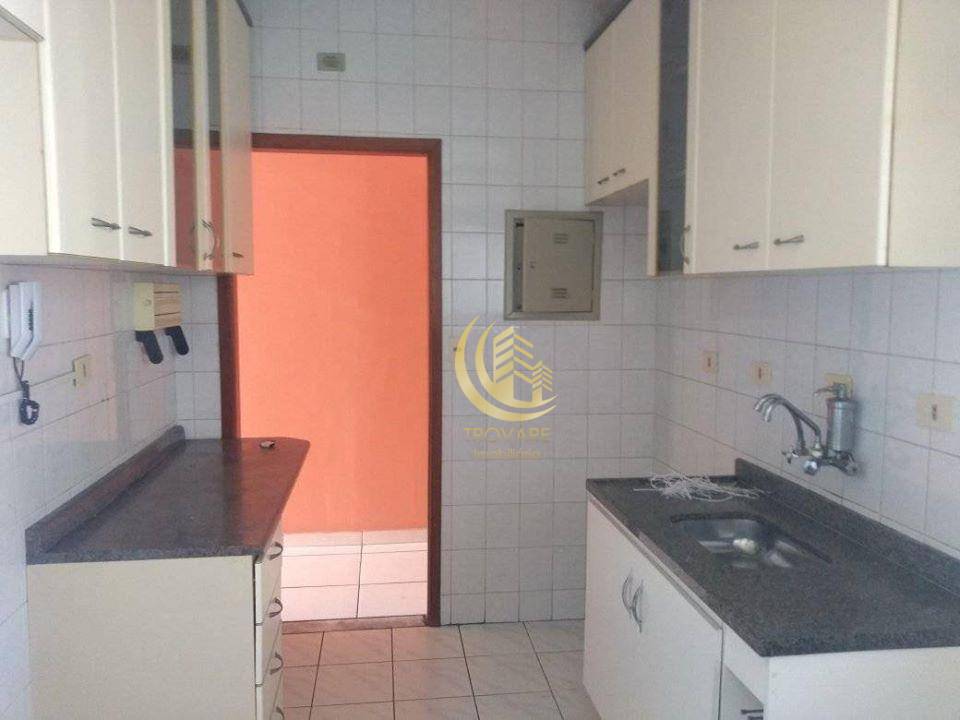 Apartamento à venda com 2 quartos, 68m² - Foto 5