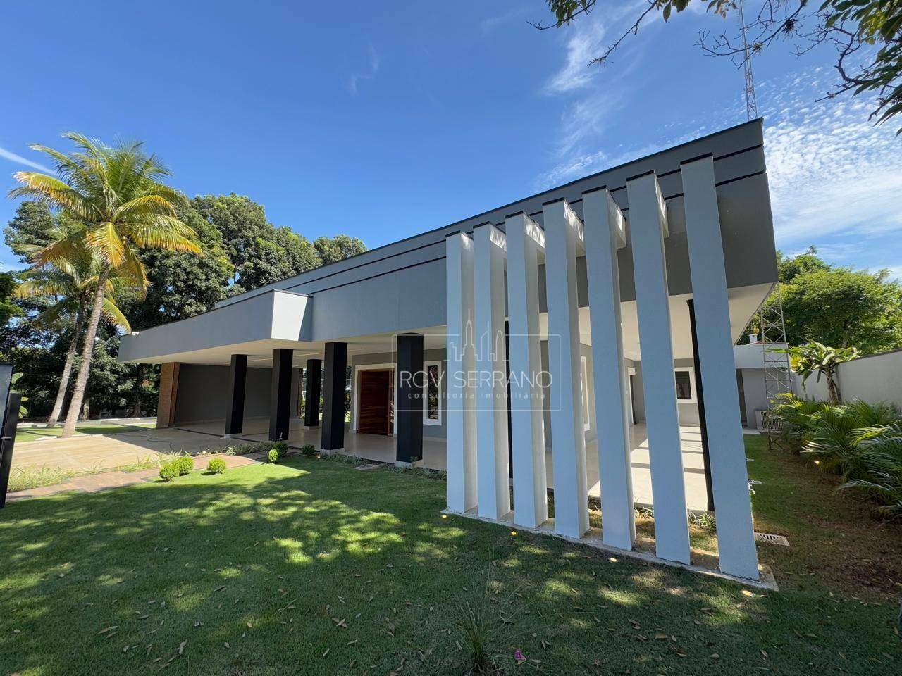 Chácara à venda com 3 quartos, 550m² - Foto 2