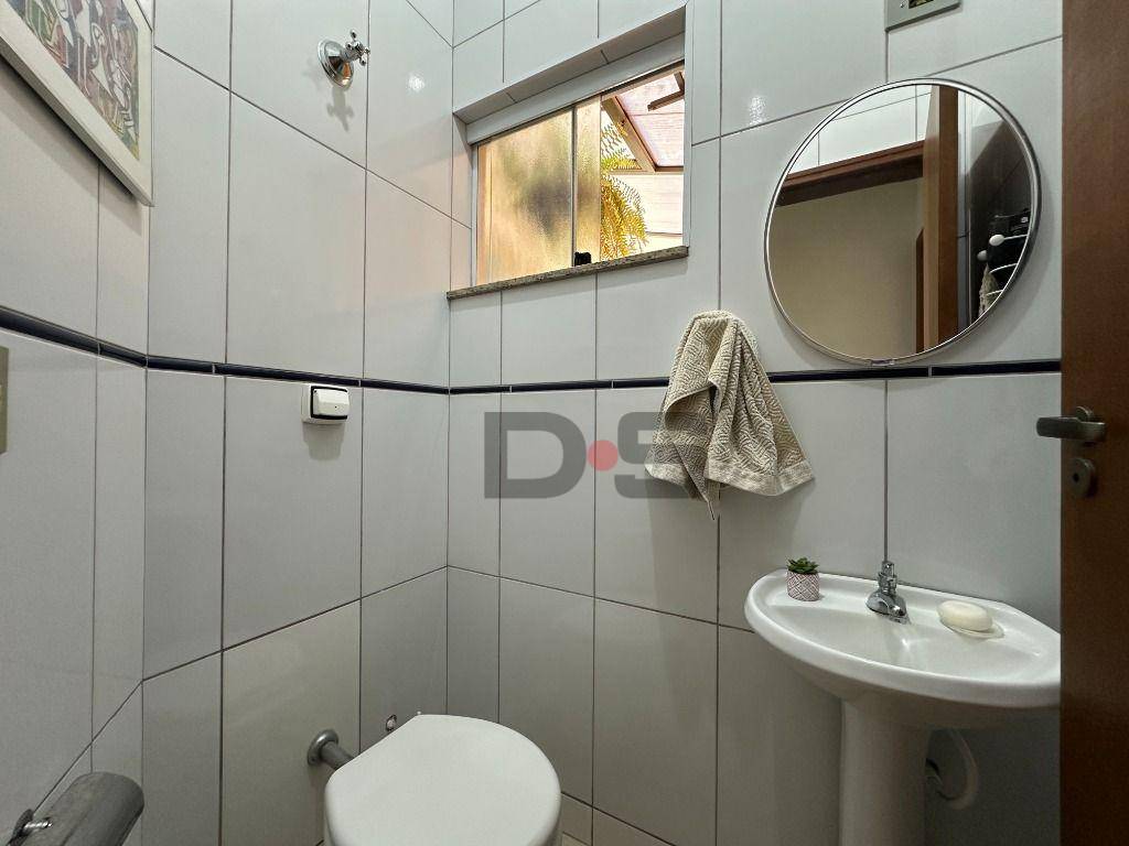 Casa, 3 quartos, 205 m² - Foto 5