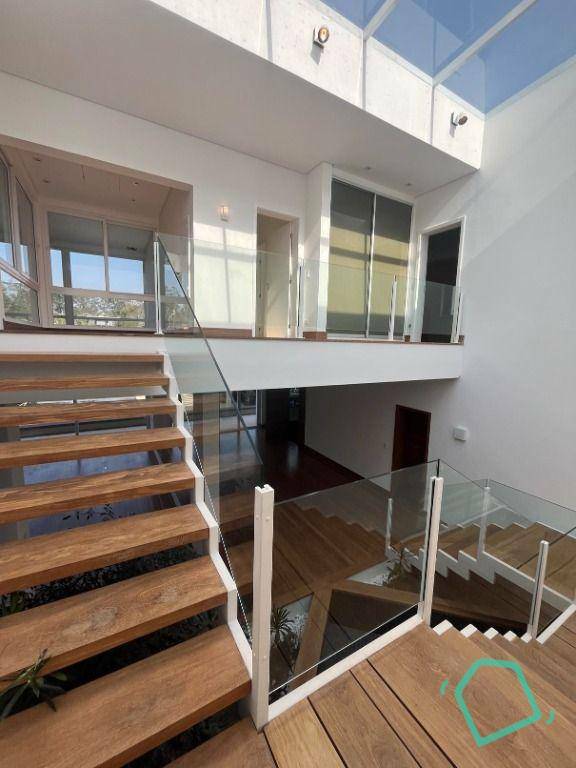 Casa de Condomínio para alugar com 3 quartos, 427m² - Foto 15