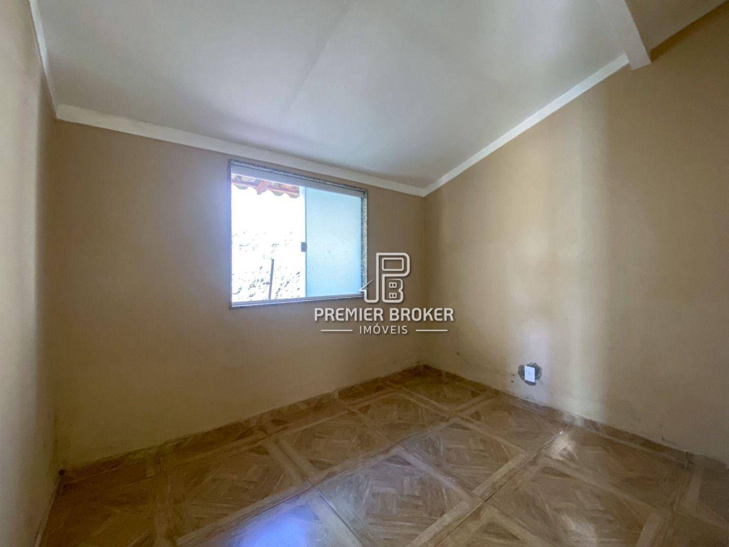 Casa à venda com 3 quartos, 100m² - Foto 15