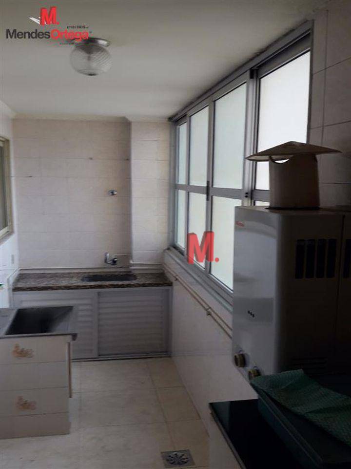 Apartamento à venda com 2 quartos, 106m² - Foto 13