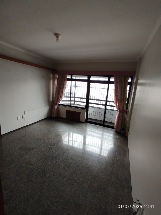 Apartamento para alugar com 3 quartos, 197m² - Foto 33