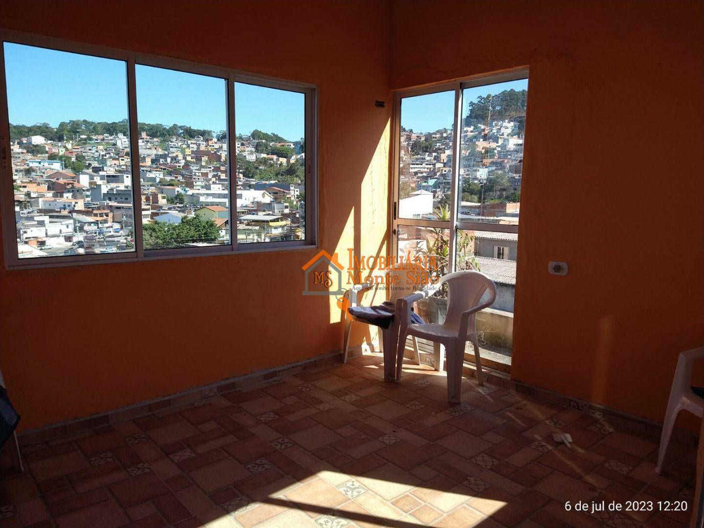 Casa, 1 quarto, 80 m² - Foto 1