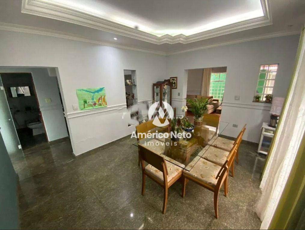 Sobrado à venda com 3 quartos, 252m² - Foto 16