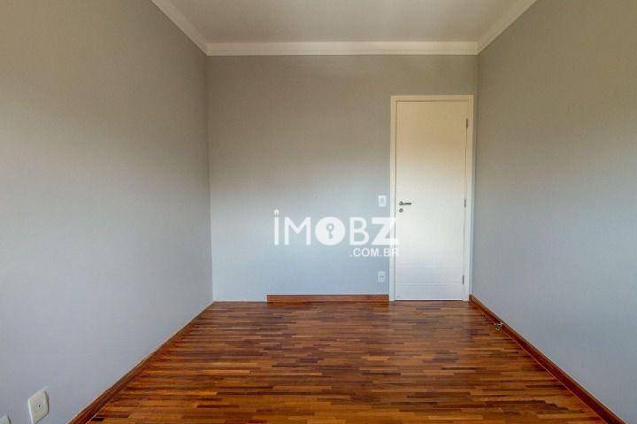 Apartamento à venda com 4 quartos, 196m² - Foto 8