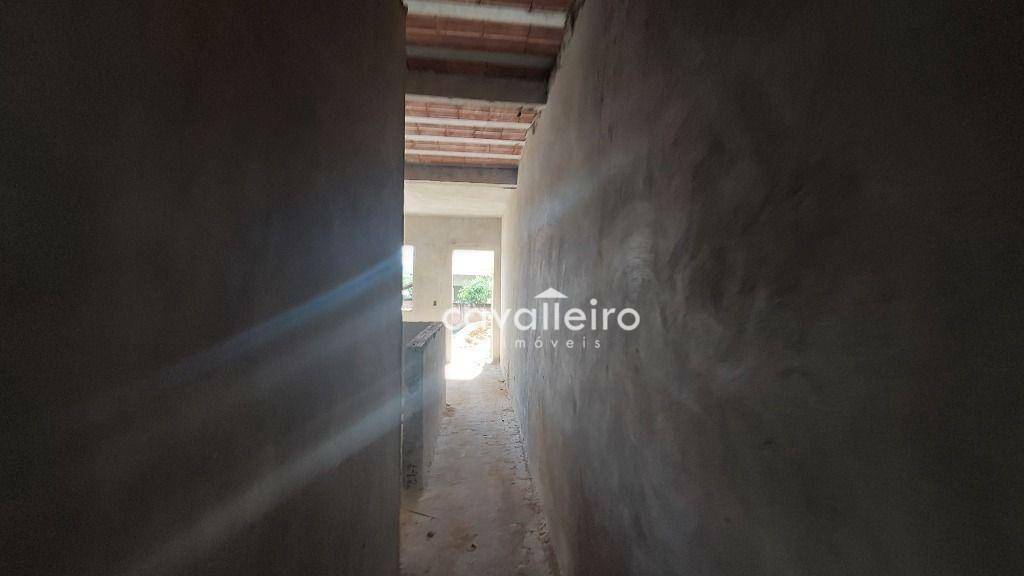 Casa à venda com 2 quartos, 66m² - Foto 11