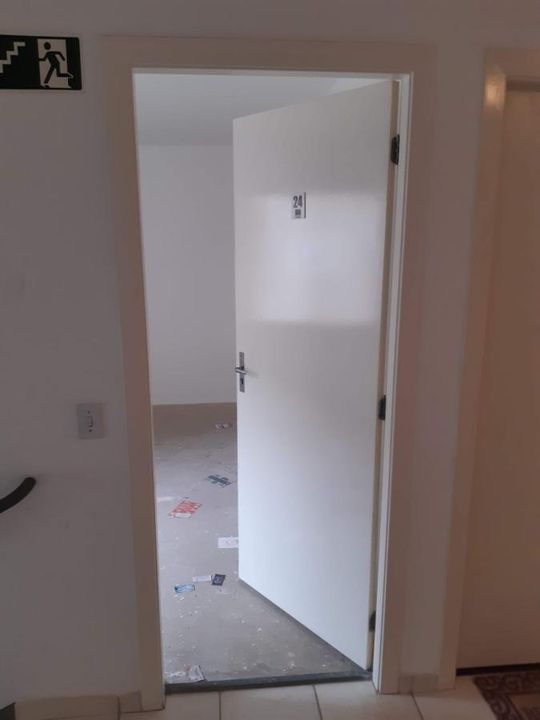 Apartamento à venda com 2 quartos, 50m² - Foto 18