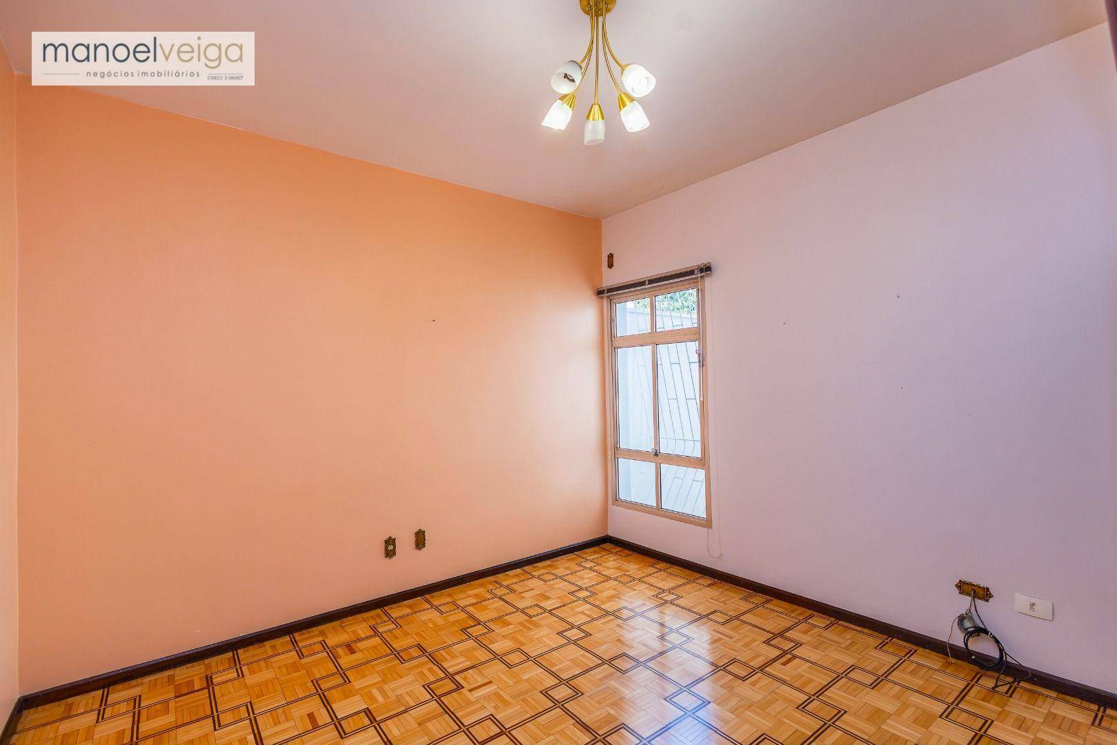 Casa para alugar com 3 quartos, 271m² - Foto 18