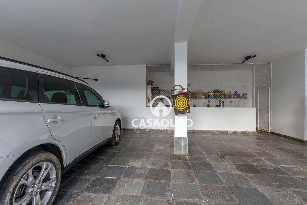 Casa à venda com 5 quartos, 750m² - Foto 52