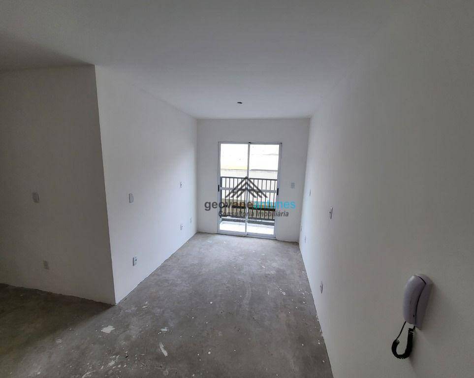 Apartamento à venda com 2 quartos, 63m² - Foto 4