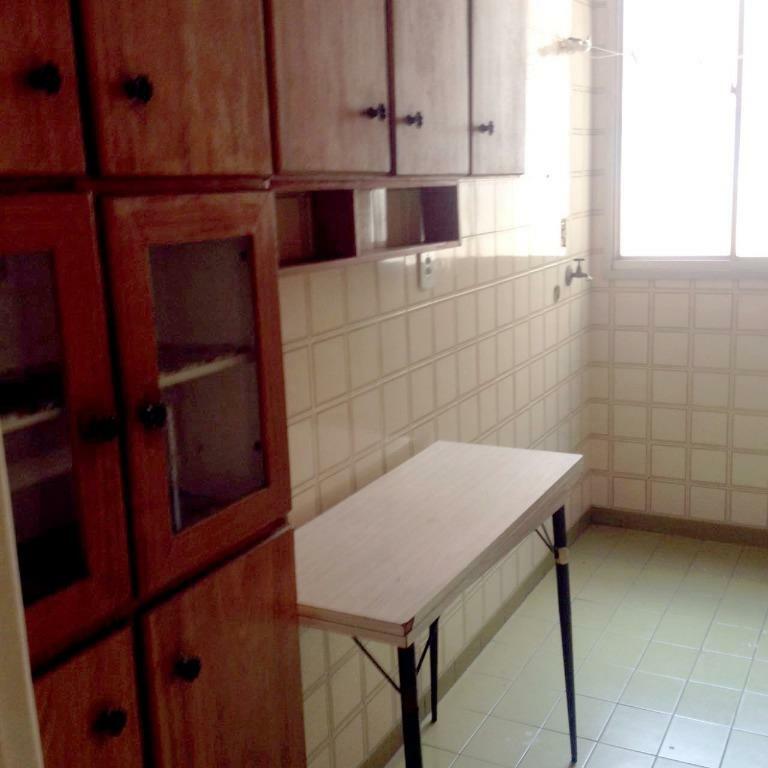 Apartamento à venda com 2 quartos, 50m² - Foto 14