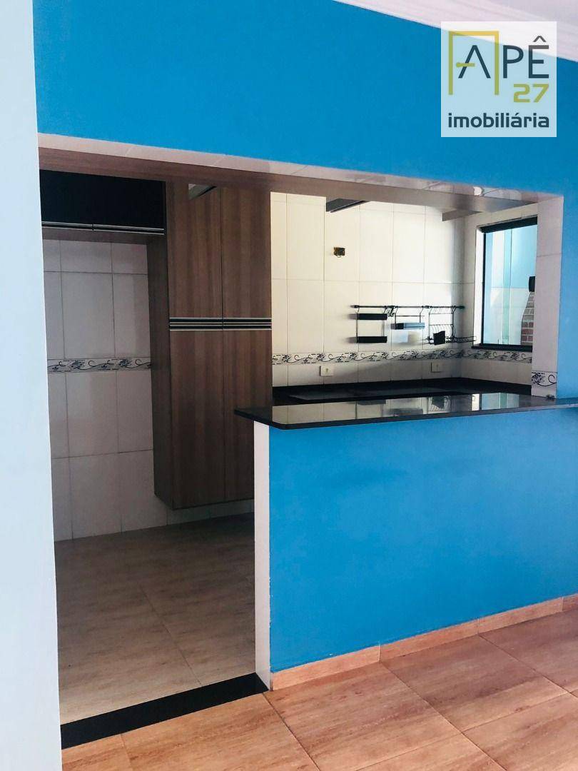 Sobrado para alugar com 2 quartos, 95m² - Foto 4