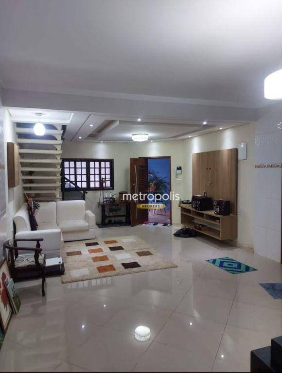 Sobrado à venda com 3 quartos, 120m² - Foto 1