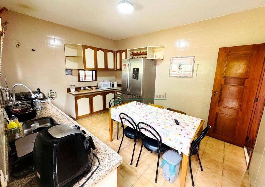 Casa, 5 quartos, 310 m² - Foto 28