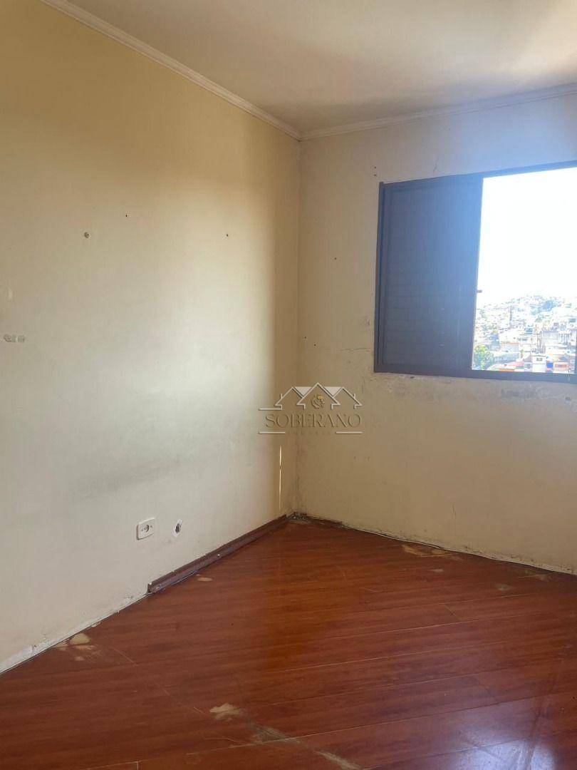 Apartamento à venda com 3 quartos, 70m² - Foto 18