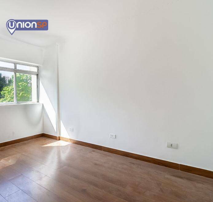 Apartamento à venda com 2 quartos, 40m² - Foto 6