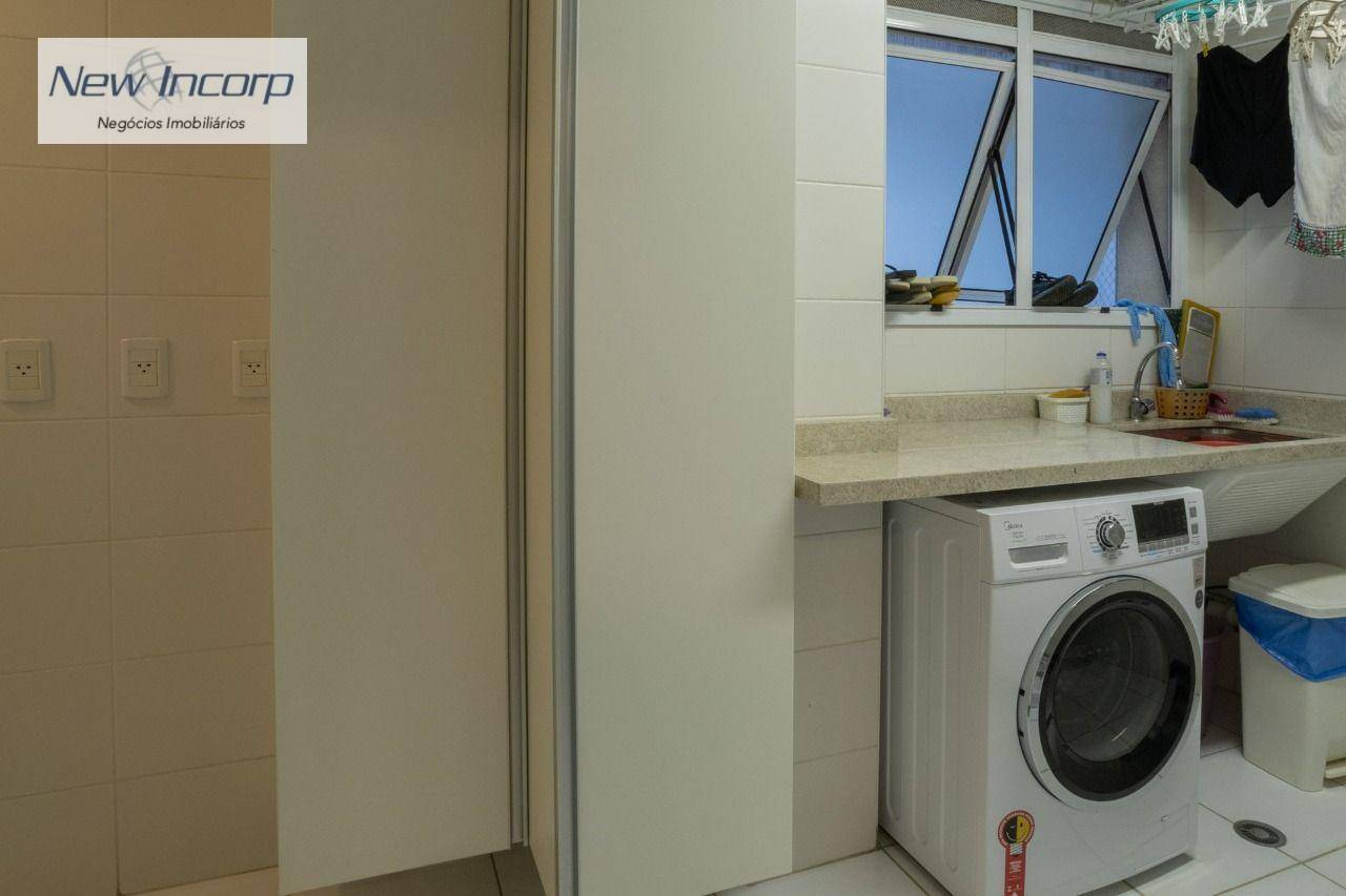 Apartamento à venda com 7 quartos, 238m² - Foto 15