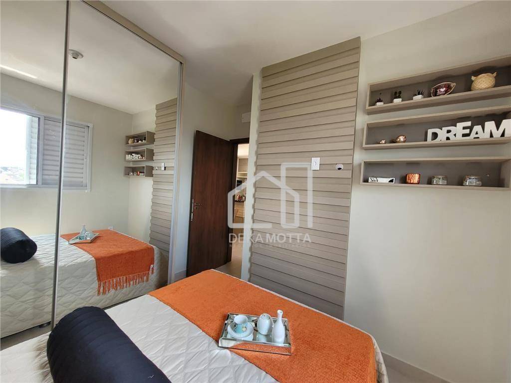 Apartamento à venda com 2 quartos, 44m² - Foto 18